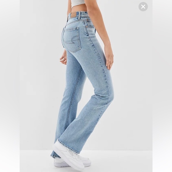 American Eagle Outfitters Denim - American Eagle Women’s Stretch 90s Bootcut Light Wash Denim Jeans Size 6